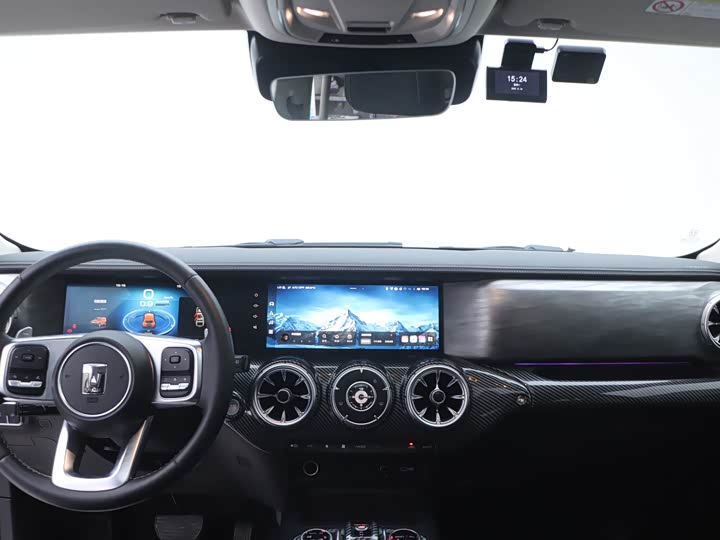 Фото 17 - Tank 300