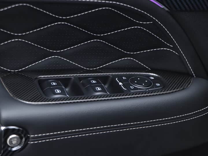 Фото 5 - Tank 300