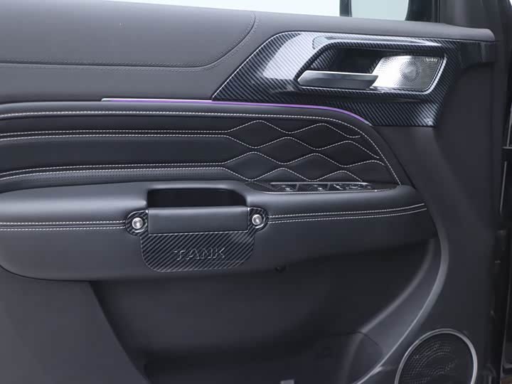 Фото 6 - Tank 300