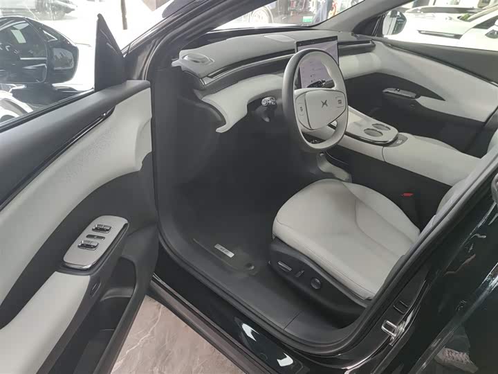 Фото 16 - XPeng G7