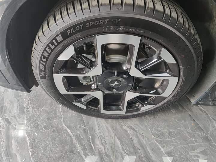 Фото 23 - XPeng G7