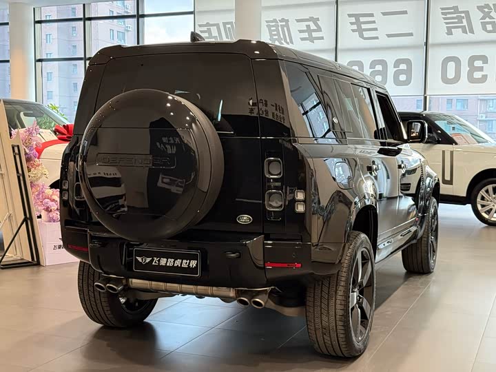 Фото 30 - Land Rover Defender