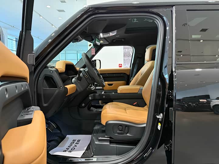 Фото 6 - Land Rover Defender