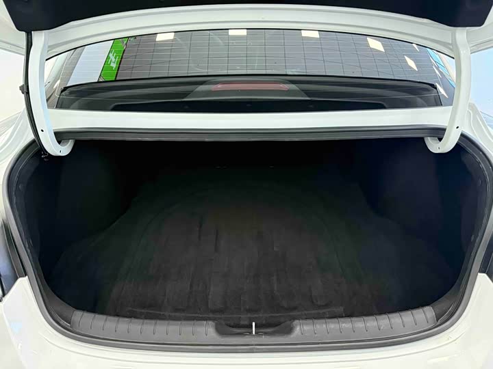 Фото 11 - Hyundai Elantra N line