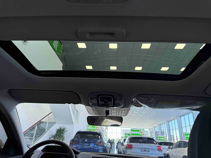 Фото 17 - Hyundai Elantra N line