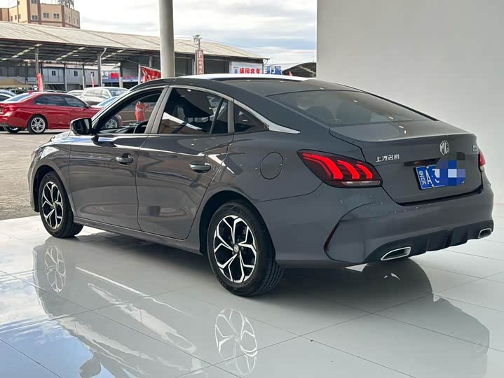 Фото 4 - MG Motor 5