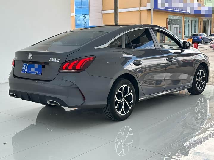 Фото 6 - MG Motor 5