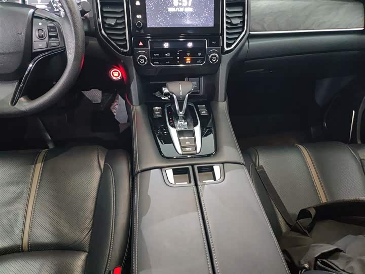 Фото 13 - Honda UR-V