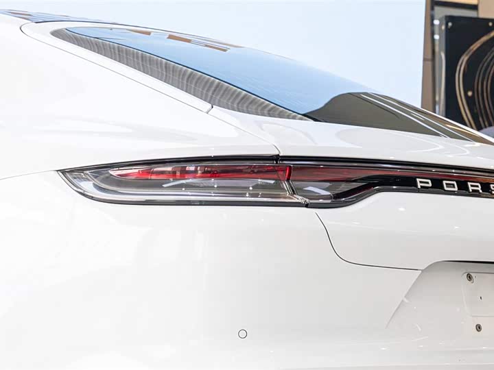 Фото 11 - Porsche Panamera