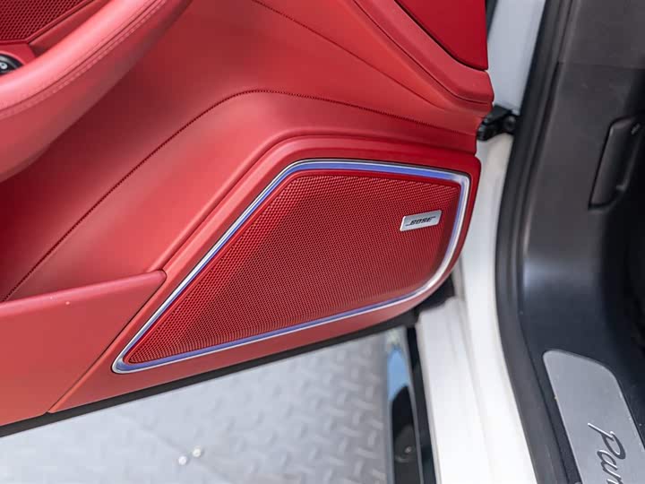 Фото 26 - Porsche Panamera