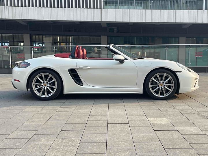 Фото 11 - Porsche 718