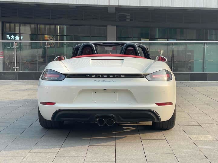 Фото 8 - Porsche 718