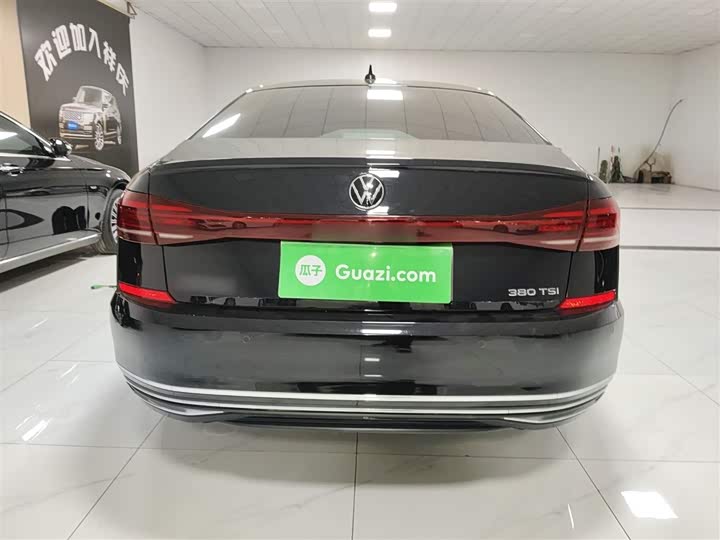 Фото 6 - Volkswagen Passat