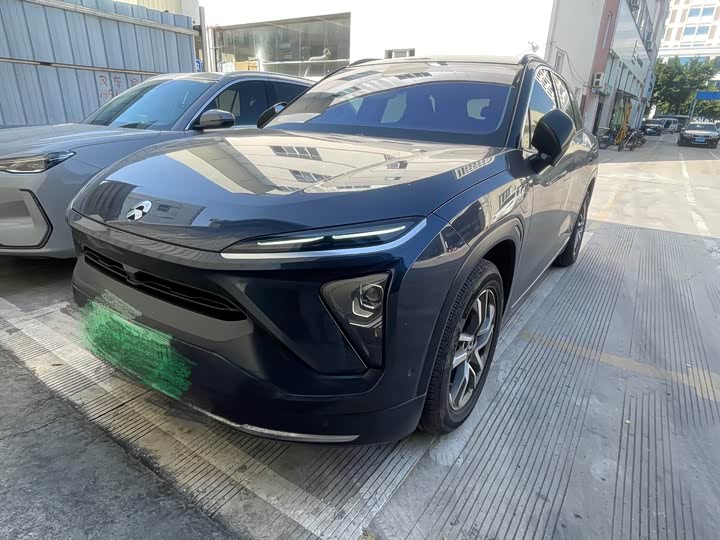 Фото 1 - Nio ES6