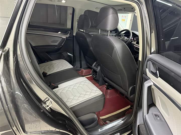 Фото 9 - Volkswagen Tayron