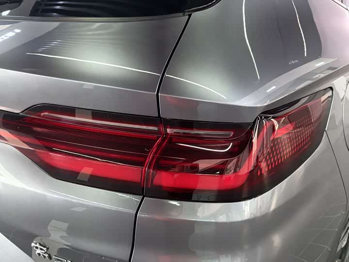 Фото 21 - BYD Song Plus Hybrid/EV