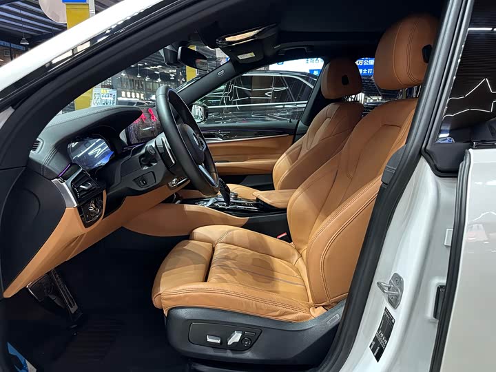 Фото 12 - BMW 6 Series GT