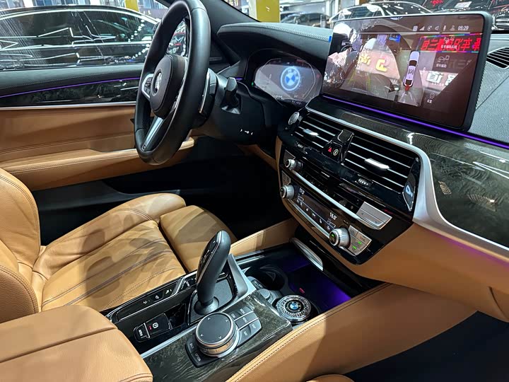 Фото 22 - BMW 6 Series GT