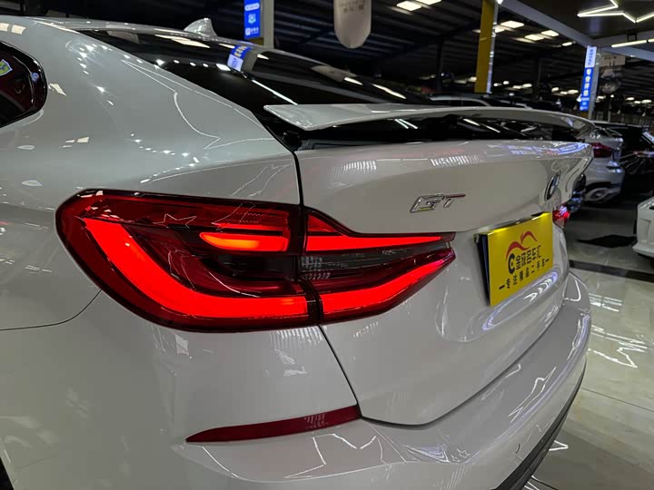 Фото 32 - BMW 6 Series GT