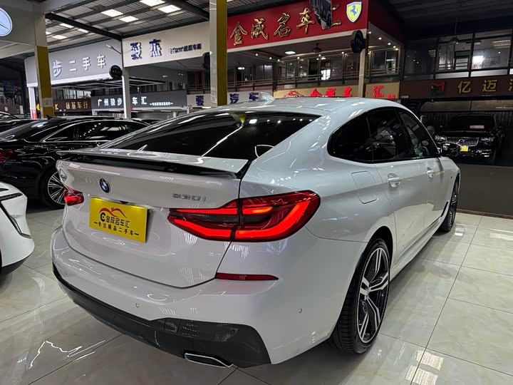 Фото 33 - BMW 6 Series GT