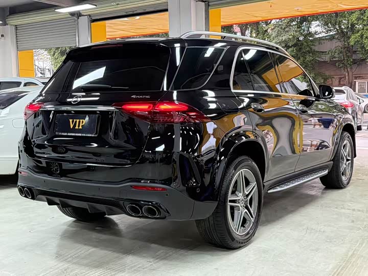 Фото 11 - Mercedes-Benz GLE-Class