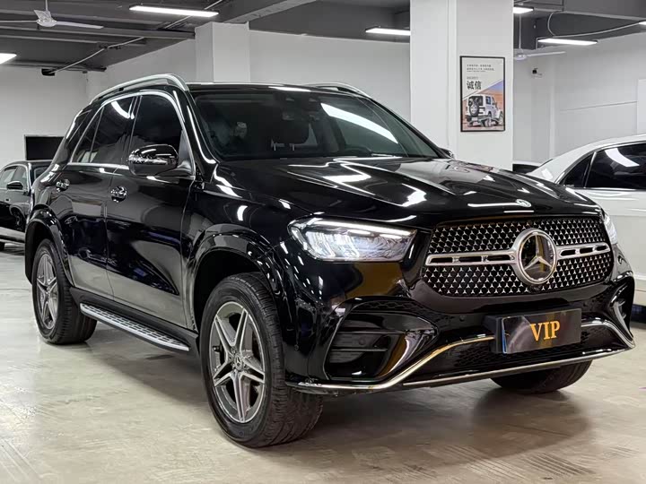 Фото 2 - Mercedes-Benz GLE-Class