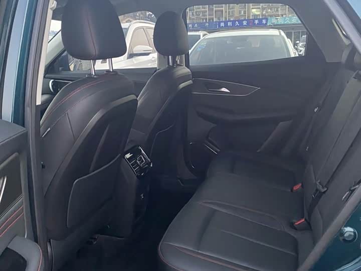 Фото 11 - Dongfeng Forthing T5 EVO