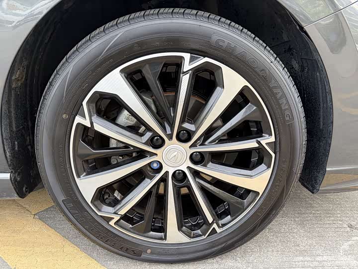 Фото 6 - Changan Eado Plus