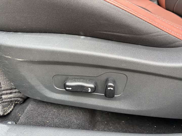 Фото 7 - Changan Eado Plus