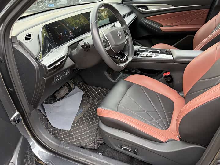 Фото 8 - Changan Eado Plus