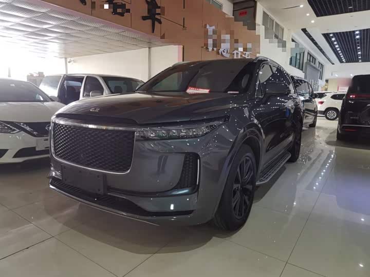 Фото 1 - LiXiang One