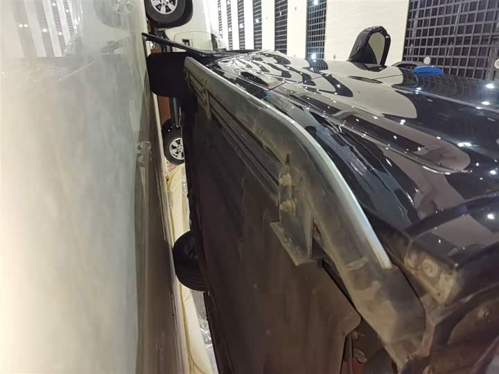 Фото 22 - LiXiang One