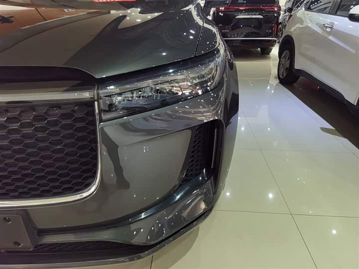 Фото 24 - LiXiang One