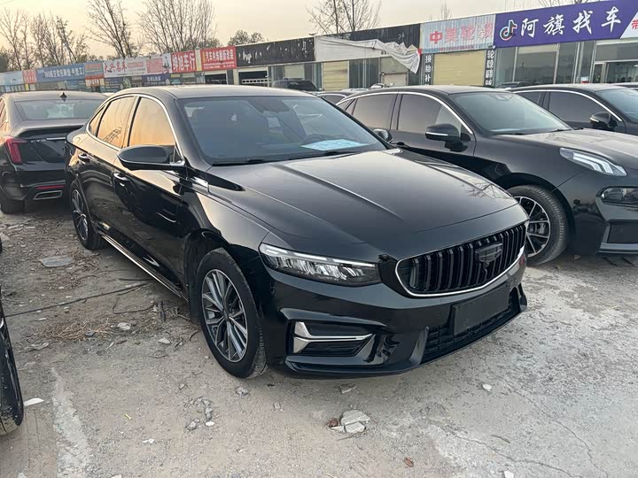 Фото 3 - Geely Preface