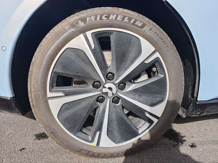 Фото 14 - Nio ET5T