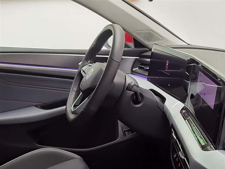 Фото 22 - Volkswagen Lamando L