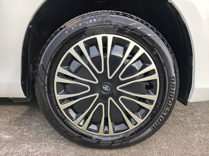 Фото 15 - Toyota Vios