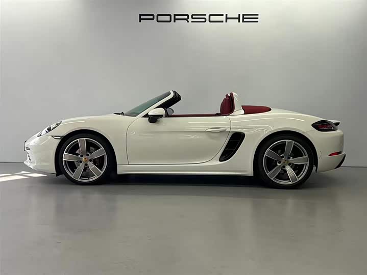 Фото 4 - Porsche 718