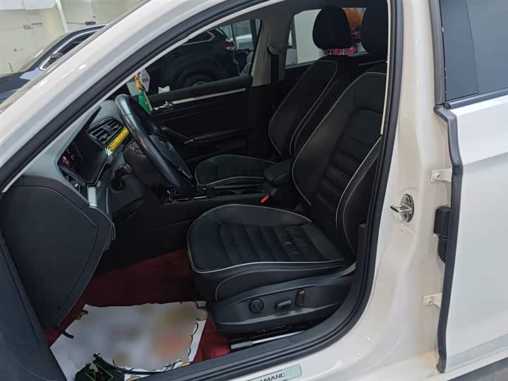 Фото 15 - Volkswagen Lamando L