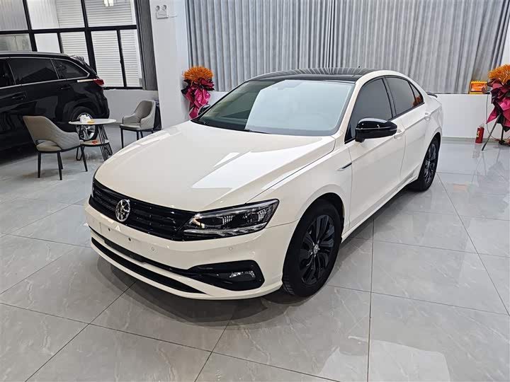 Фото 2 - Volkswagen Lamando L