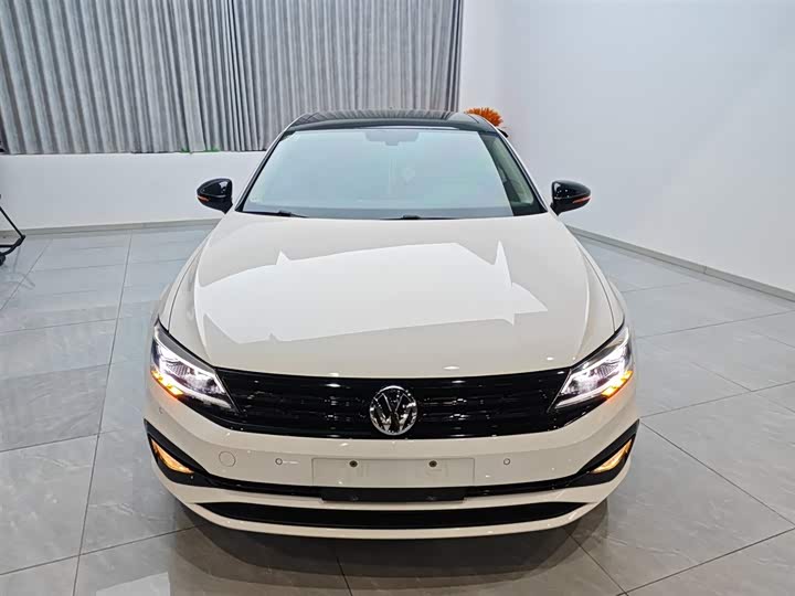 Фото 3 - Volkswagen Lamando L