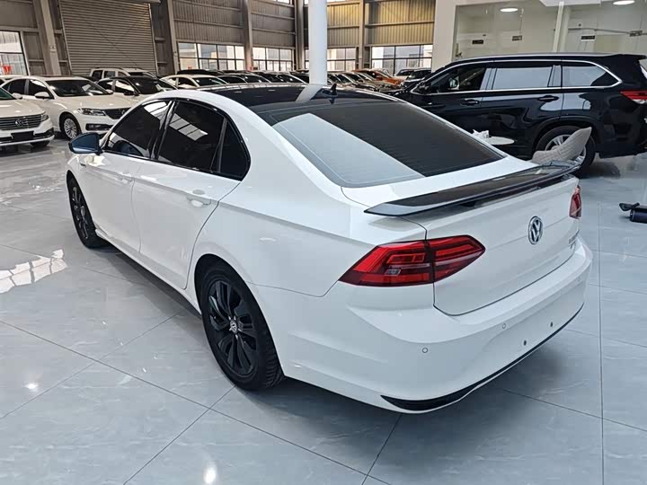 Фото 5 - Volkswagen Lamando L