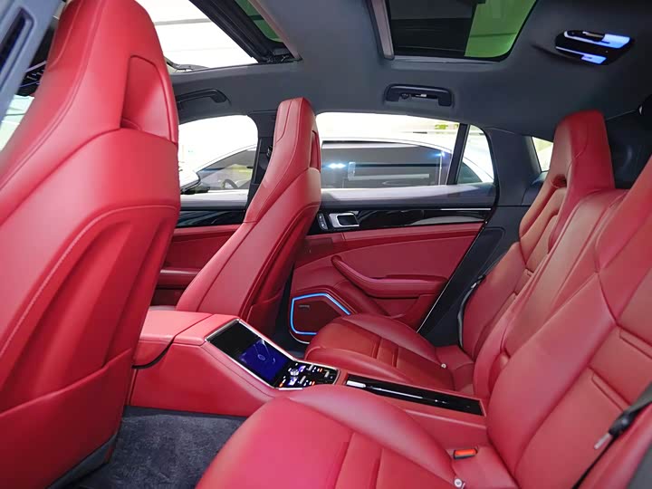 Фото 10 - Porsche Panamera Hybrid