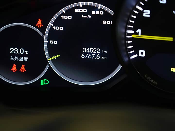 Фото 21 - Porsche Panamera Hybrid