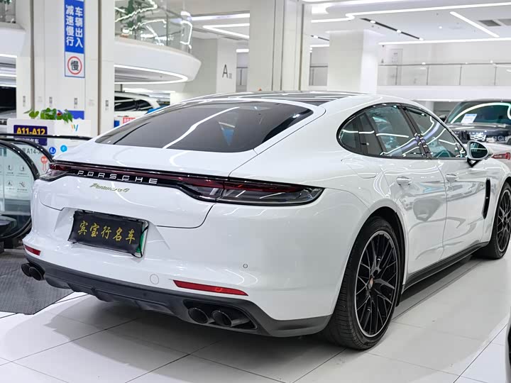 Фото 6 - Porsche Panamera Hybrid