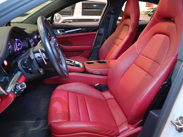 Фото 7 - Porsche Panamera Hybrid