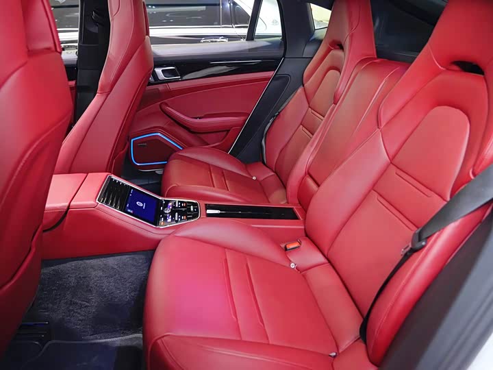 Фото 8 - Porsche Panamera Hybrid