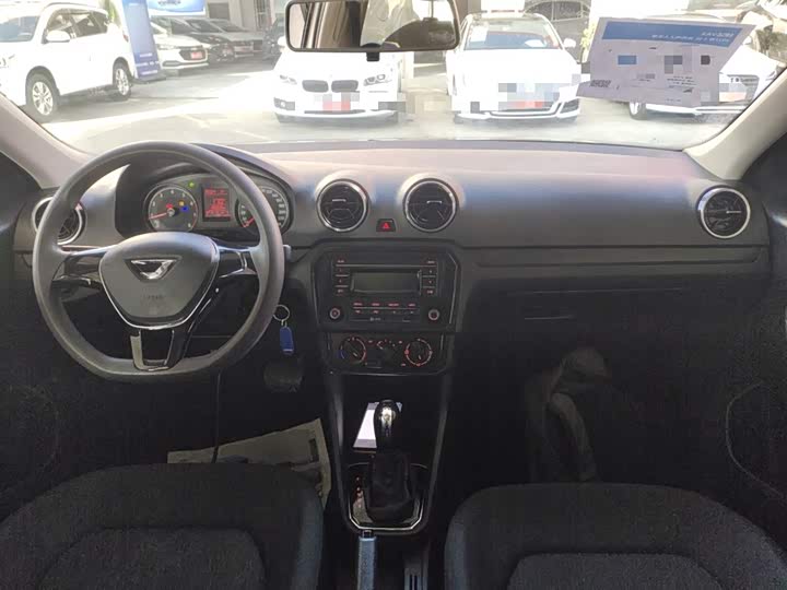 Фото 10 - Jetta VA3