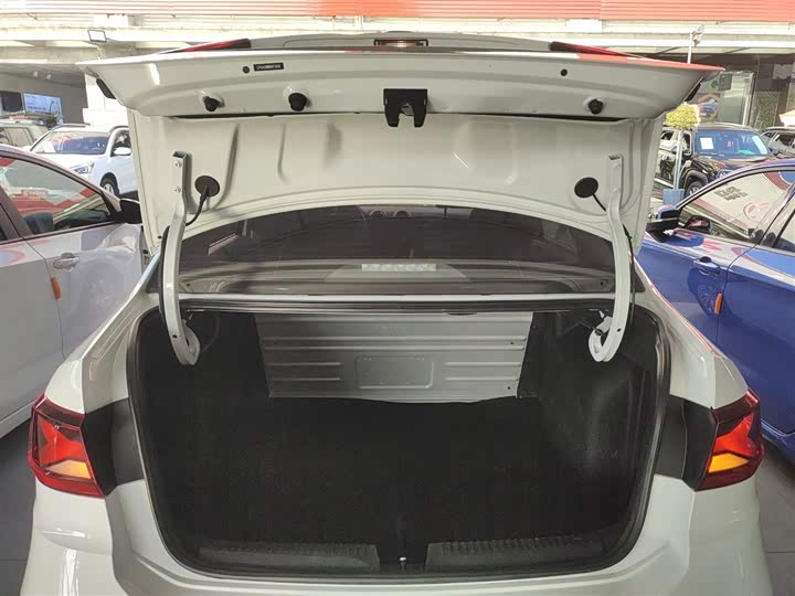 Фото 19 - Jetta VA3