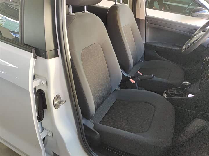 Фото 25 - Jetta VA3